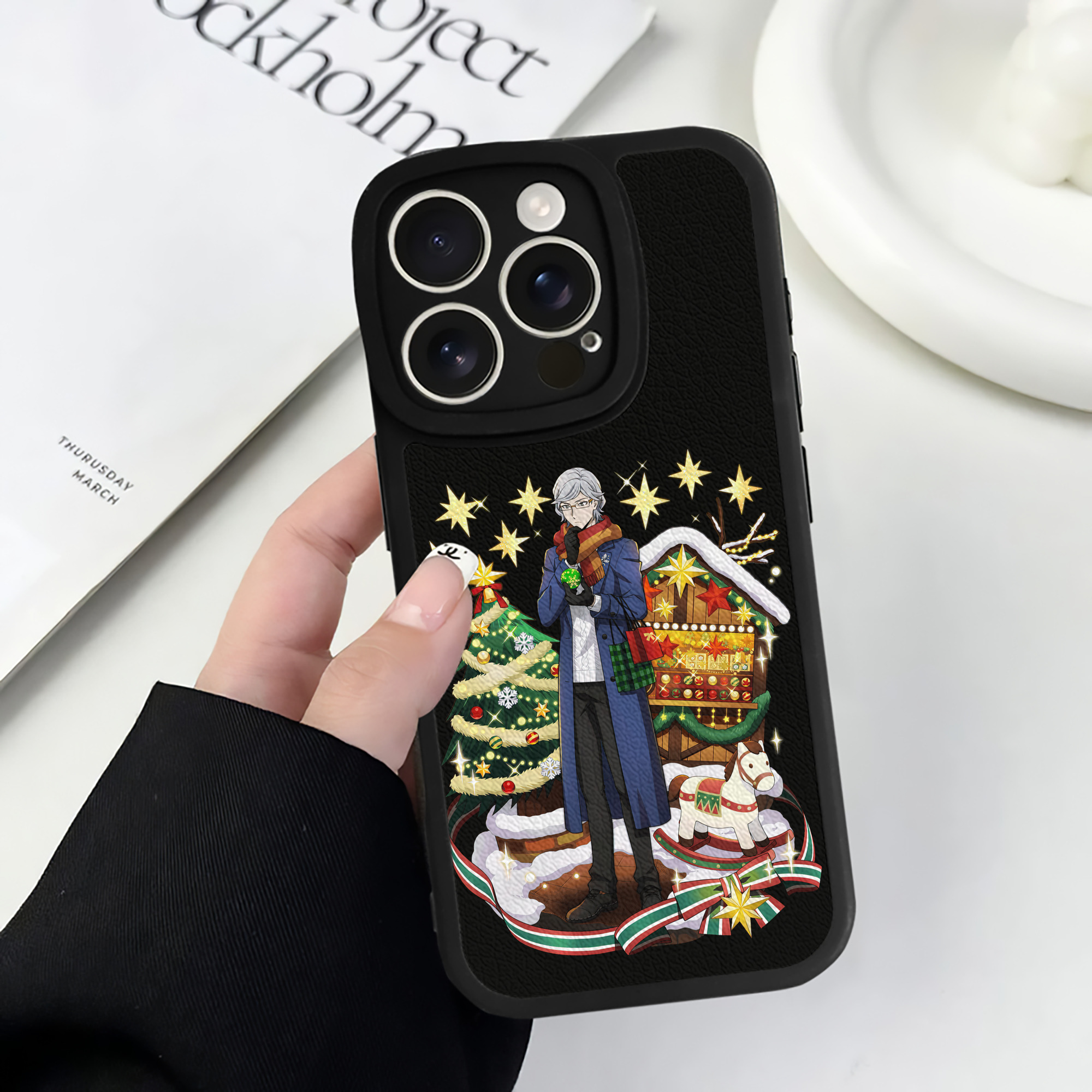 （画像用） 文豪ストレイドッグス Bungo Stray Dogs 【iPhone 16シリーズ対応】シリコンスマホケース（レザー調） 材質：シリコン